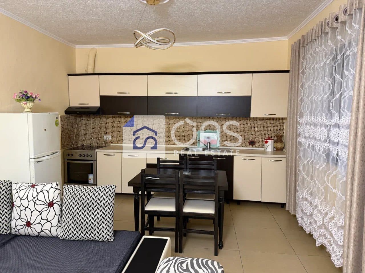 Jepet me qera apartament 2+1 rruga Jordan misja 2