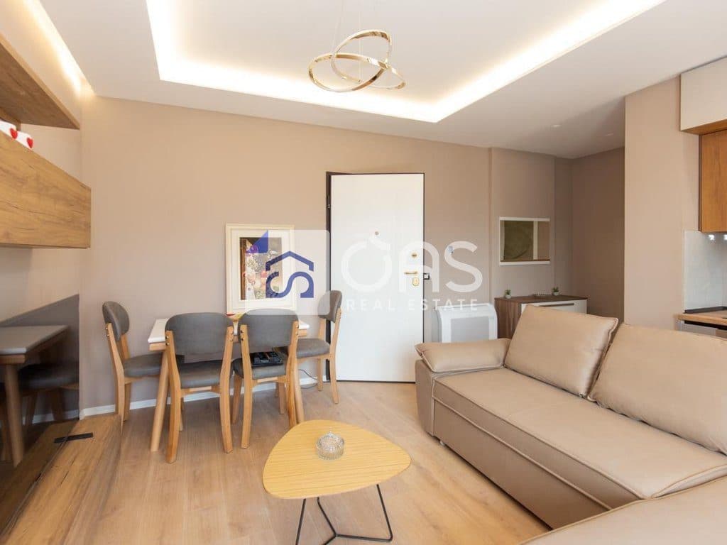 Jepet me qera apartament 1+1 tek Bulevardi i Ri. 4