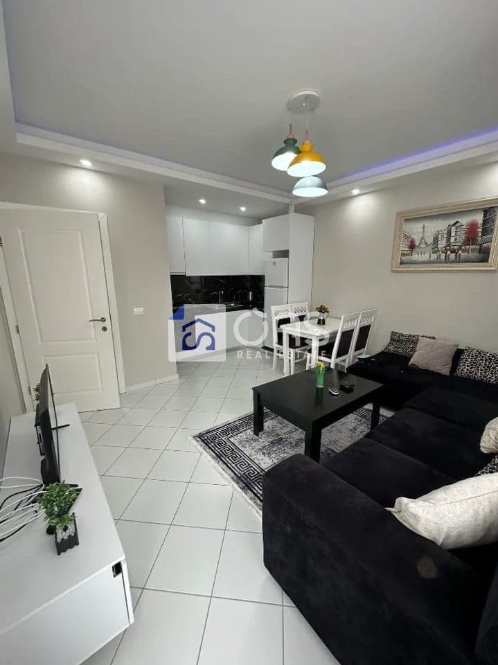 Jepet me qera apartament 1+1 Ne Astir