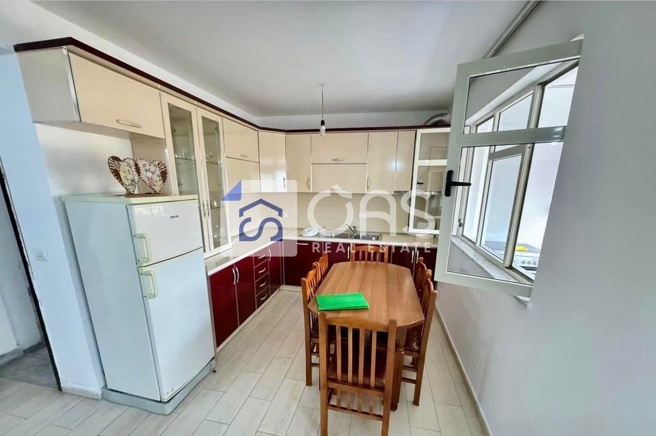 Apartament 2+1 Me Qira në Casa Italia, Kthesa e Kamzës, Tiranë - 400€ | 95 m² 2