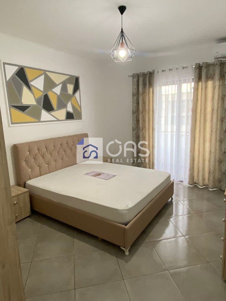 Jepet apartament me qera 1+1 Astir 2