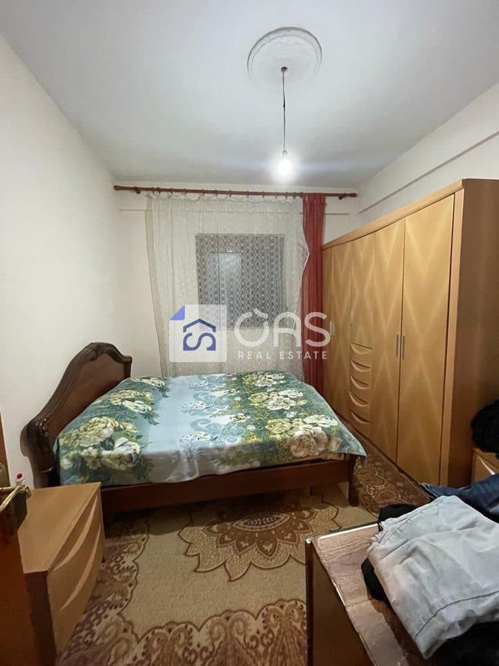 Jepet me qera apartament 1+1 ne Don Bosco. 2