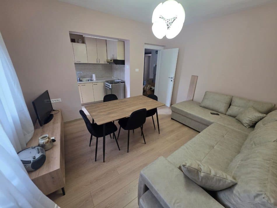 Jepet me qera apartament 1+1 ne Myslym Shyr 2