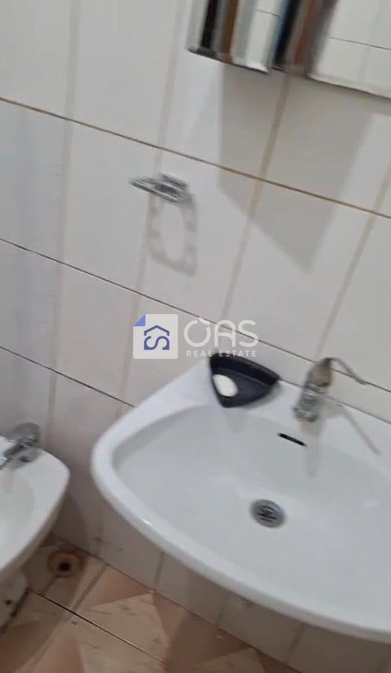 Jepet apartament me qera 1+1+Post parkimi ne Bulevardi i Ri 4