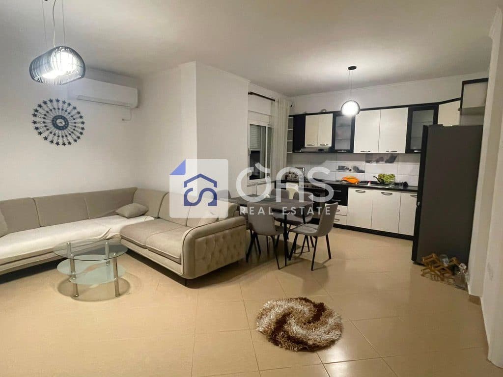 Jepet me qera apartament 2+1 ne Fresk 2