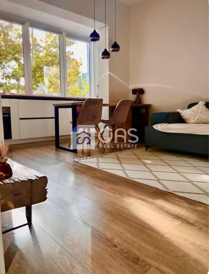 Jepet apartament me qera 1+1 ne Qender 2