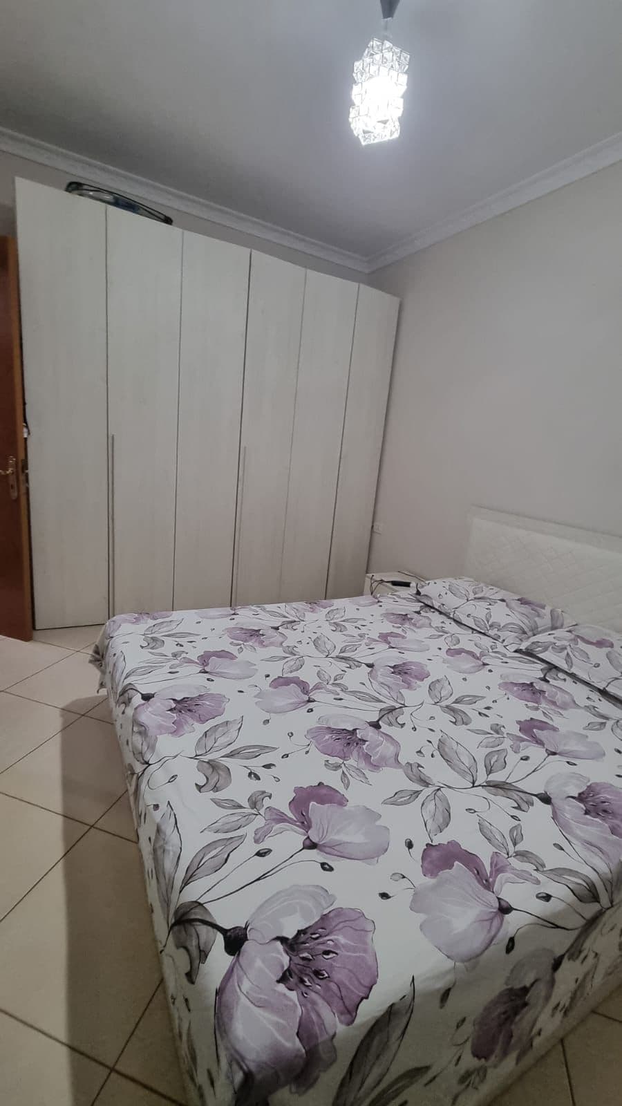 Jepet me Qera Apartament 2+1 Ne Yzberisht 4