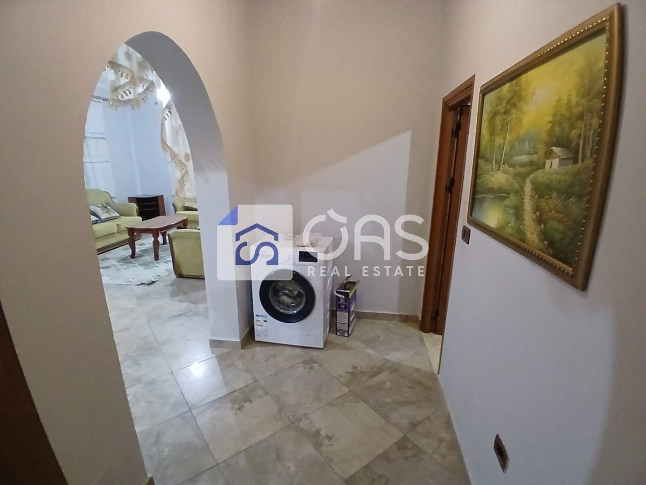 Jepet me qera apartament 2+1 ne Porcelan 4