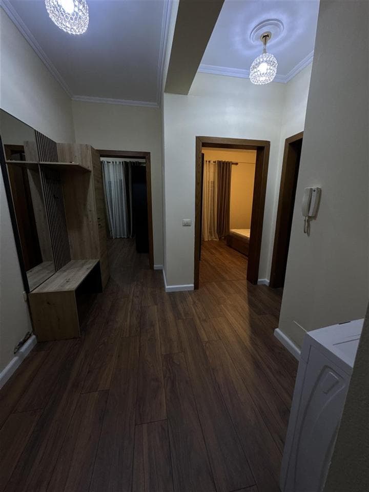 Jepet me qera apartament 2+1 tek Kodra e Priftit 4