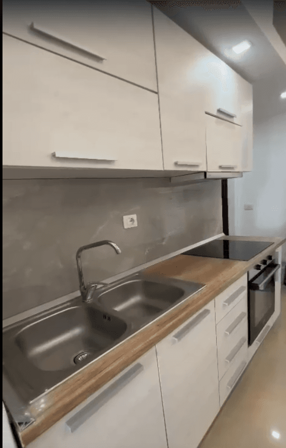 Jepet me qera apartamenti 2+1 tek Kodra Diellit 2