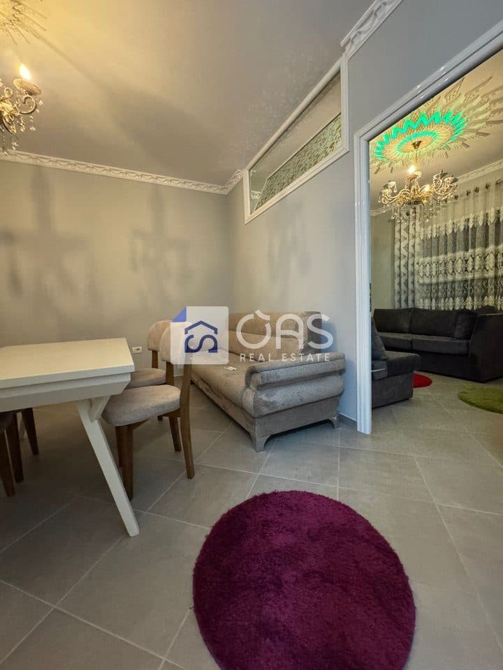 Jepet apartament me qera 2+1 tek Green City (Astir) 3