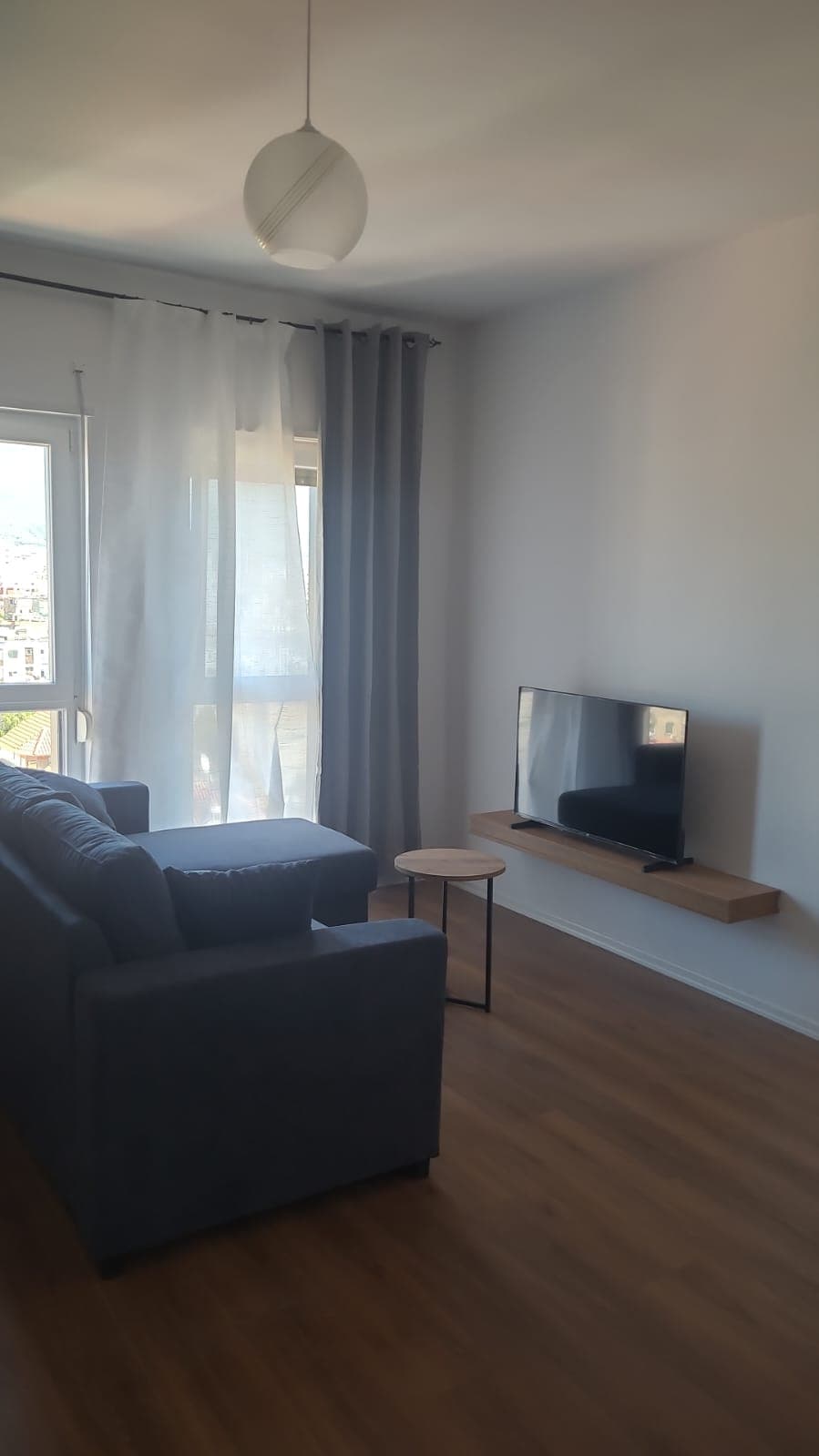 Apartament 1+1 Me Qira në Qendër të Tiranës - 600€ | 65 m²