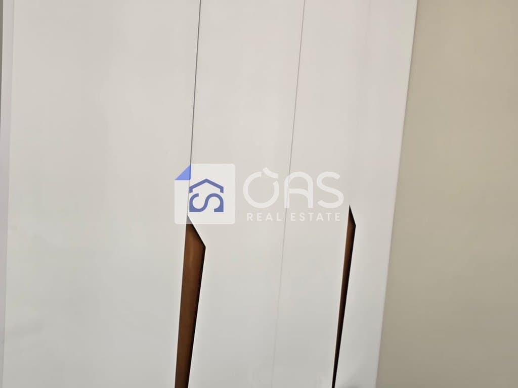 Jepet me qera apartament 1+1+Parkim tek Univers City. 3