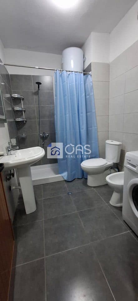 Jepet apartament me qera 2+1 Don Bosko 4