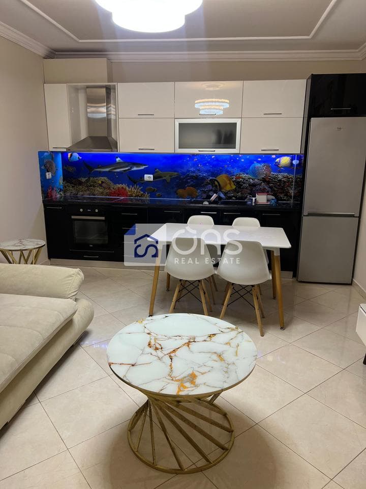 Apartament 1+1 Me Qira në Kinostudio, Tiranë - 500€ | 70 m² 2