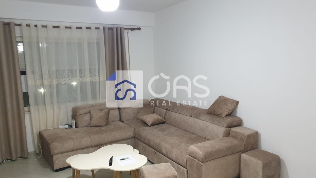 Apartament 2+1 Me Qira në Fresku, Tiranë - 450€ | 98 m²