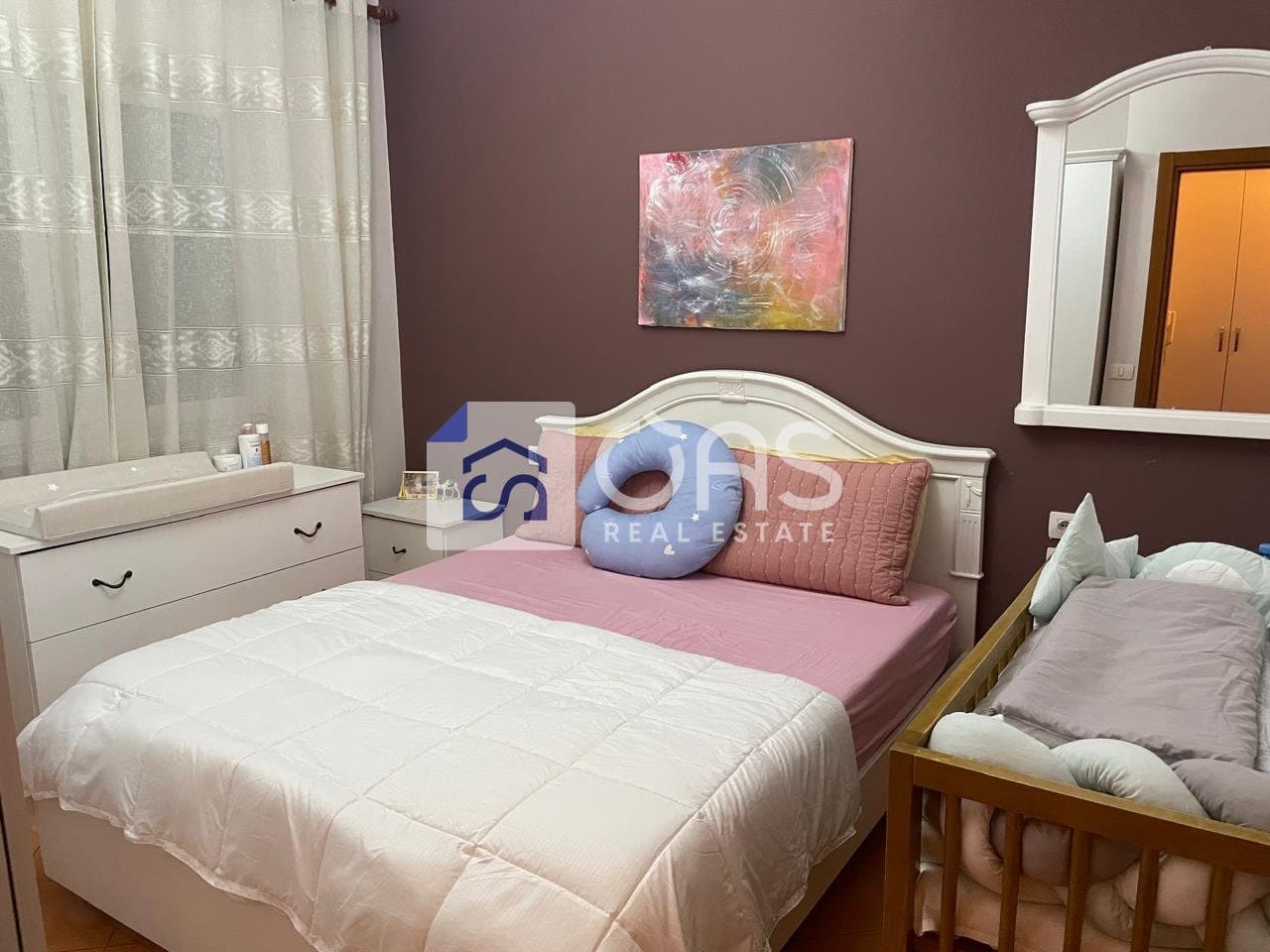 Jepet me qira apartamenti 1+1 TE Stadiumi Air ALbania 1