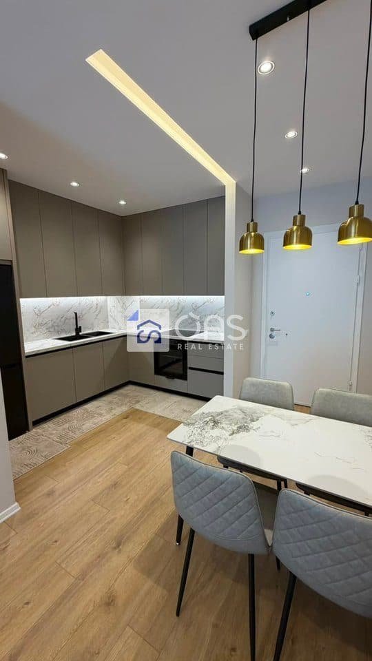 Jepet me qera apartament 1+1 tek Siri Kodra (Pallati Kontakt)