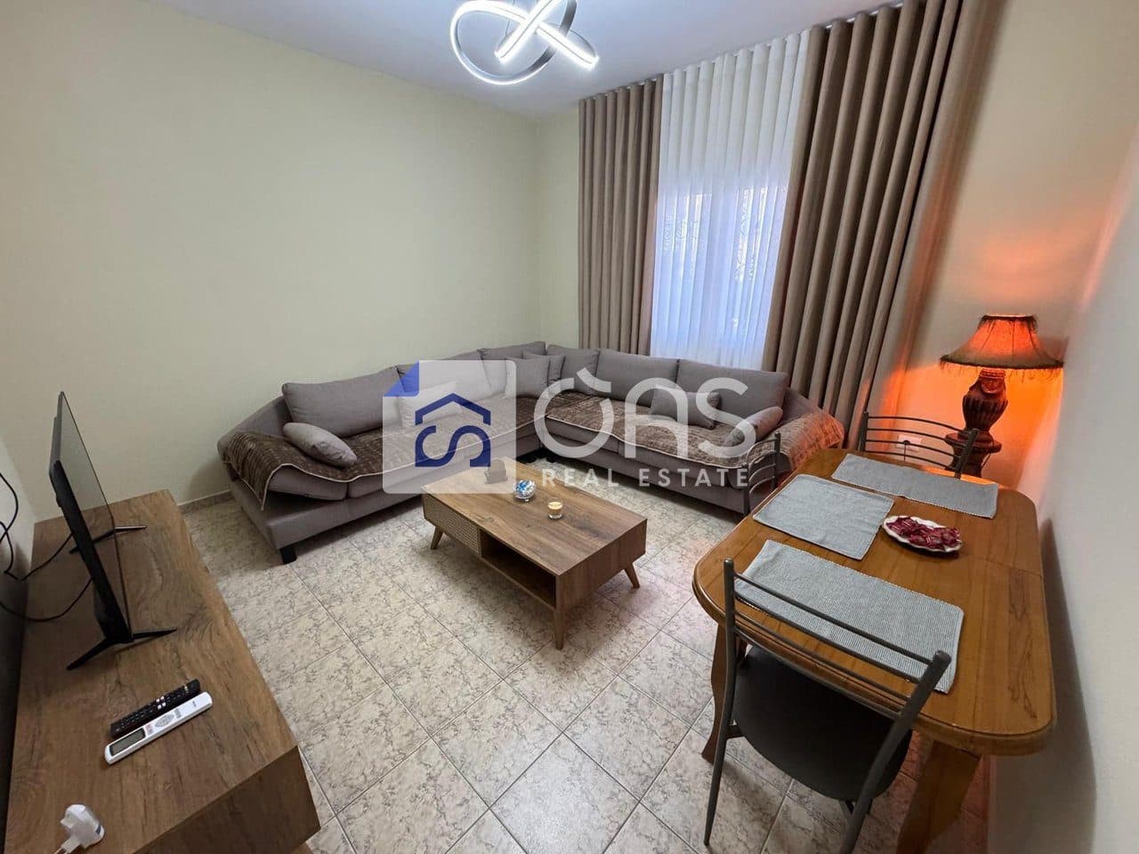 Jepet apartament me qera 1+1+ parkim ne Shkoze 2