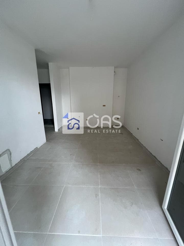 Shitet Apartament 1+1 Tek Univers City 3