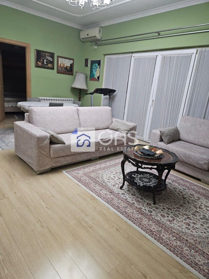 Apartament 3+1 Me Qira në Tiranë - 500€ | 138 m² 3