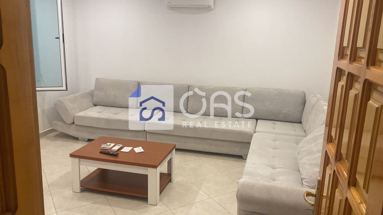 Shtëpi 1+1 Me Qira në Ish Fusha e Aviacionit, Tiranë - 500€ | 80 m²