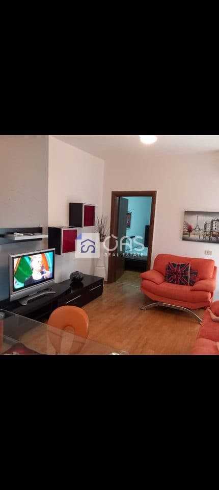 Jepet me qera apartament 1+1 tek 21 Dhjetori
