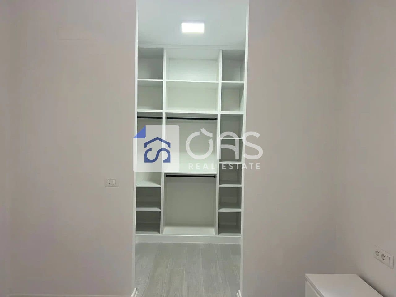 Jepet me qera apartamenti 1+1 Ne Astir(River Residence) 4