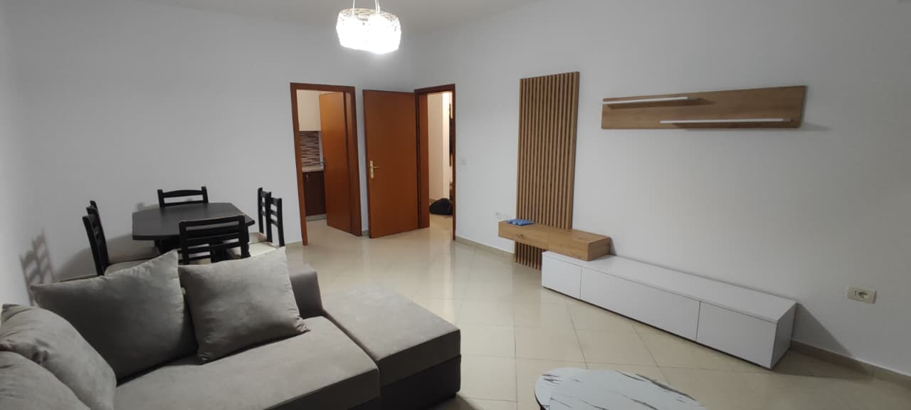 Jepet me qera apartament 2+1 ne Don Bosko