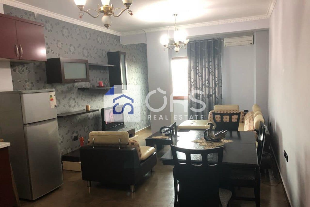 jepet me qira Apartament 2+1 rr.dibres 2