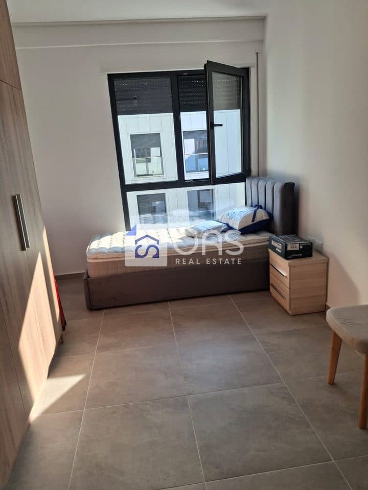 Jepet Apartament me qera 2+1+P Ne Porcelan 2