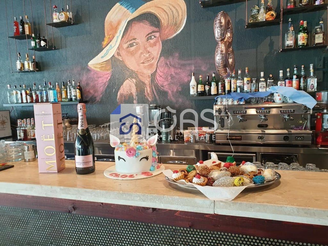 Shitet lokal "LOUNGE" tek Vollga ne Durres. 4