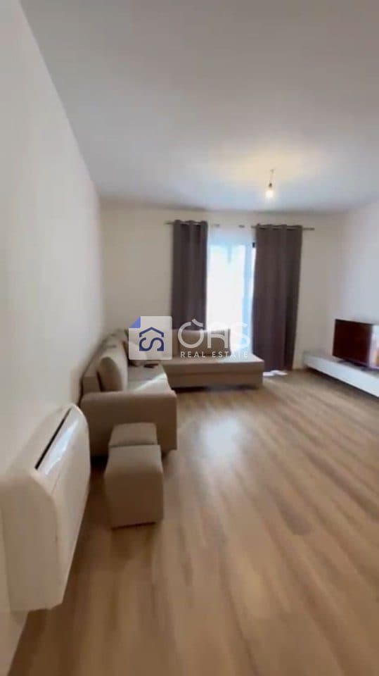 Jepet apartament me qera 2+1+2 ne Kinostudio