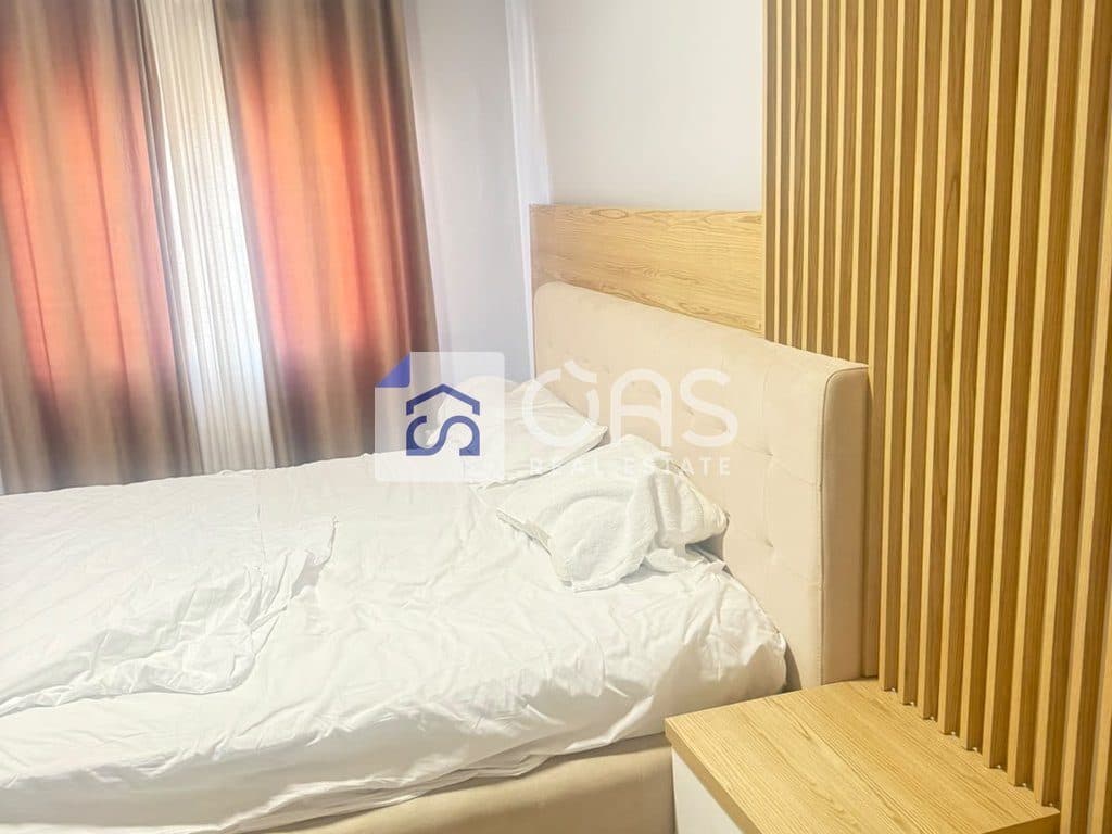Jepet me qera apartament 1+1 5 Maj 4