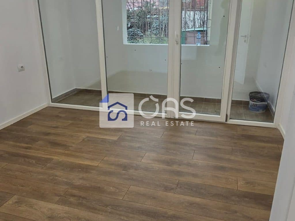Shitet apartament 1+1 ne Ali Dem 2