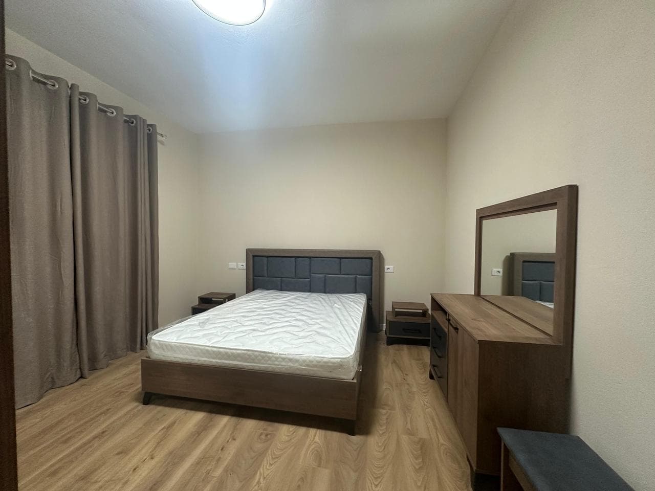 Jepet me qera apartament 2+1 ne Sauk 3