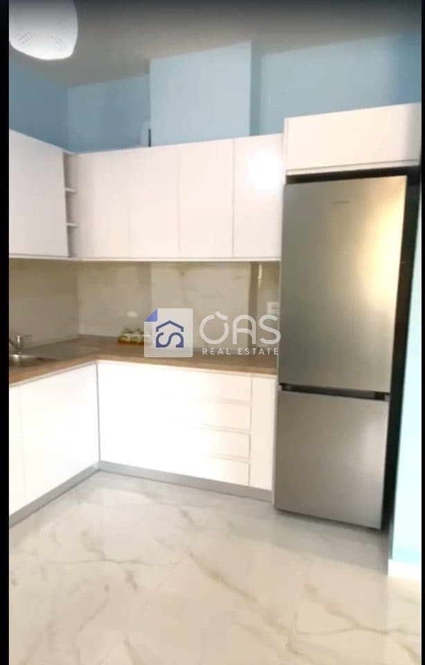 Jepet apartament me qera 1+1+ post parkimi tek Spitali Amerikan 3 2