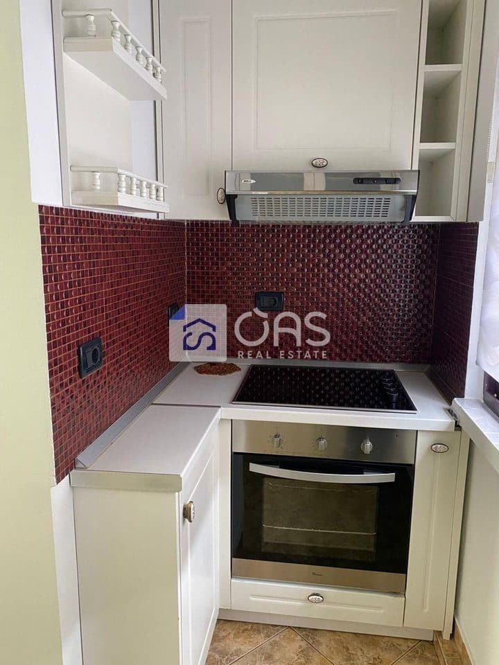 Apartament 2+1 Me Qira në Xhamllik, Tiranë - 550€ | 80 m² 3