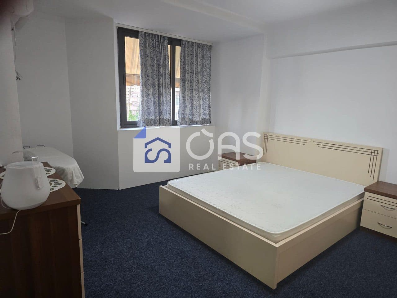 Jepet apartament me qera 2+1 ne Qender 4