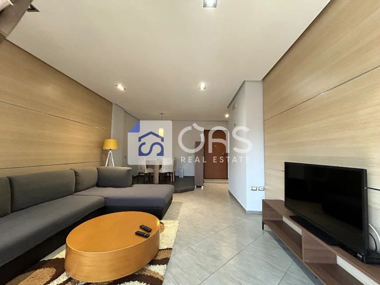 Jepet apartament me qera 1+1 tek Komuna e Parisit