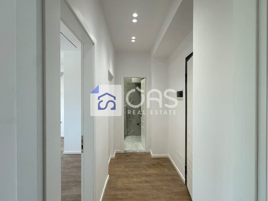 Shitet apartament 1+1 tek Rruga Bardhyl. 2