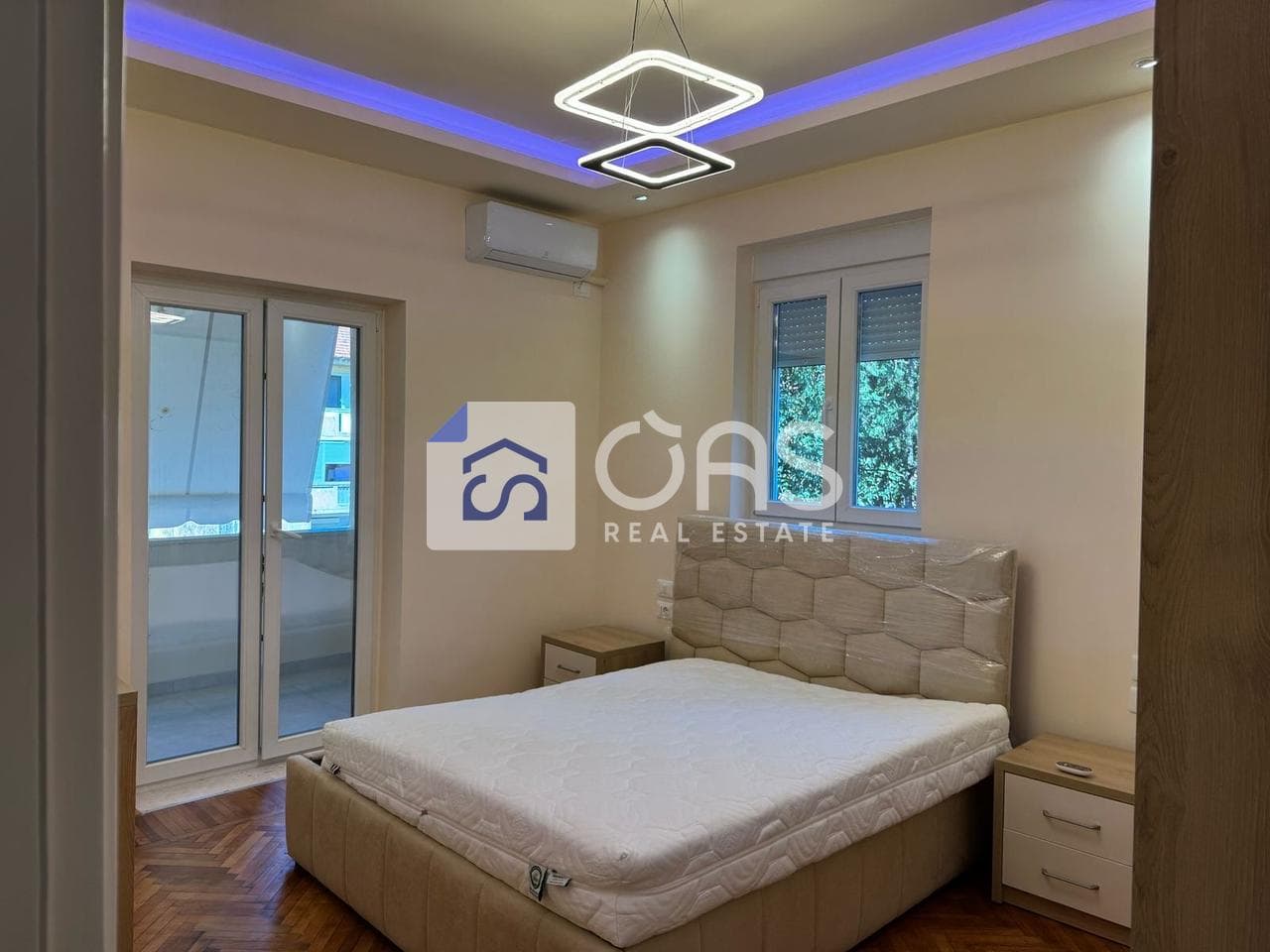 Jepet me qera apartament 1+1 tek Rruga e Dibres(Selvia). 3