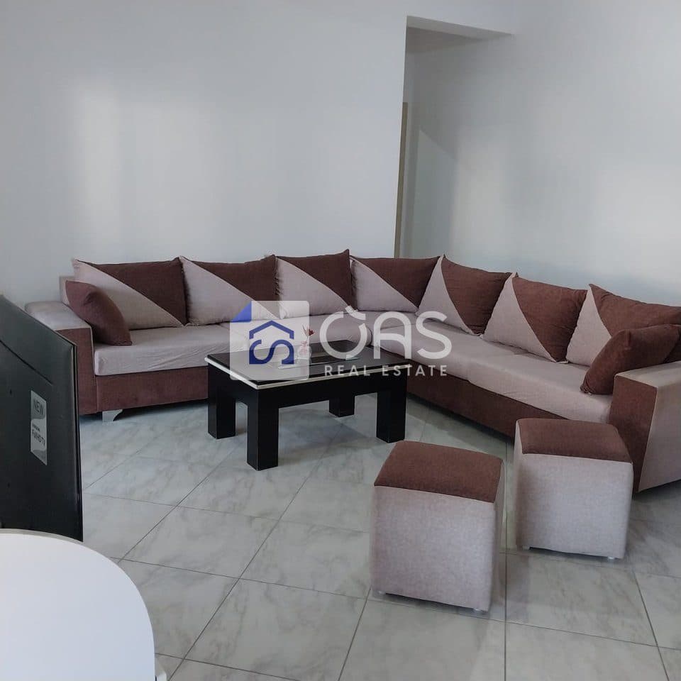 Jepet apartament me qera 2+1 tek Fresku