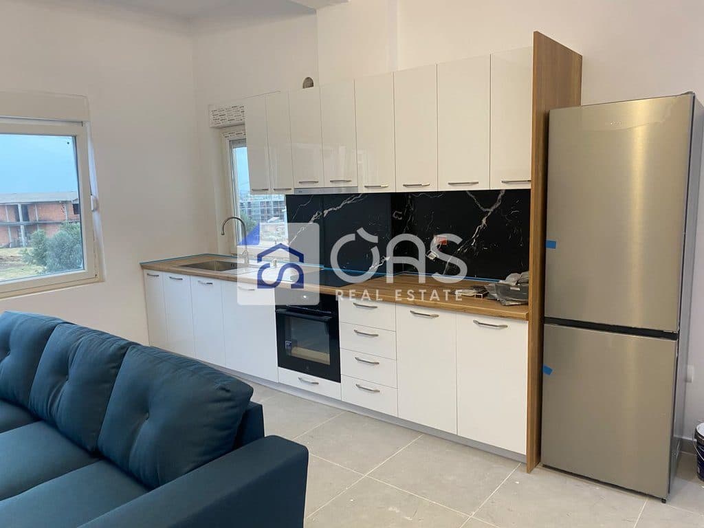 Jepet me qera apartament 2+1+Post Parkimi ne Farke 2