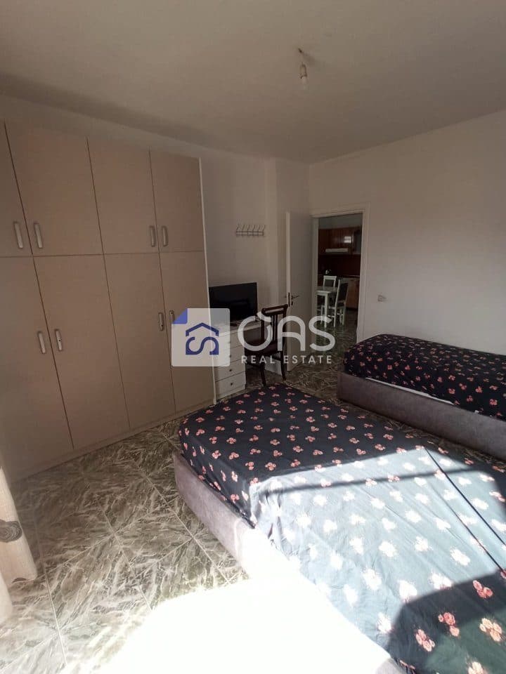 Jepet apartament me qera 2+1 Don Bosko 3