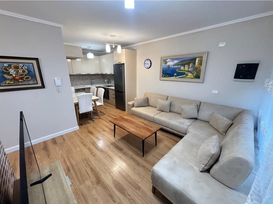 Jepet me qera Apartament Duplex 2+1+1 Tek Kodra e Diellit 2 2
