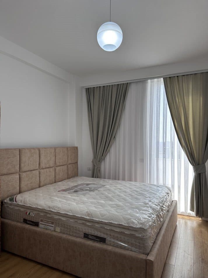 Jepet me Qera Apartament 2+1+Verande Ne astir 3