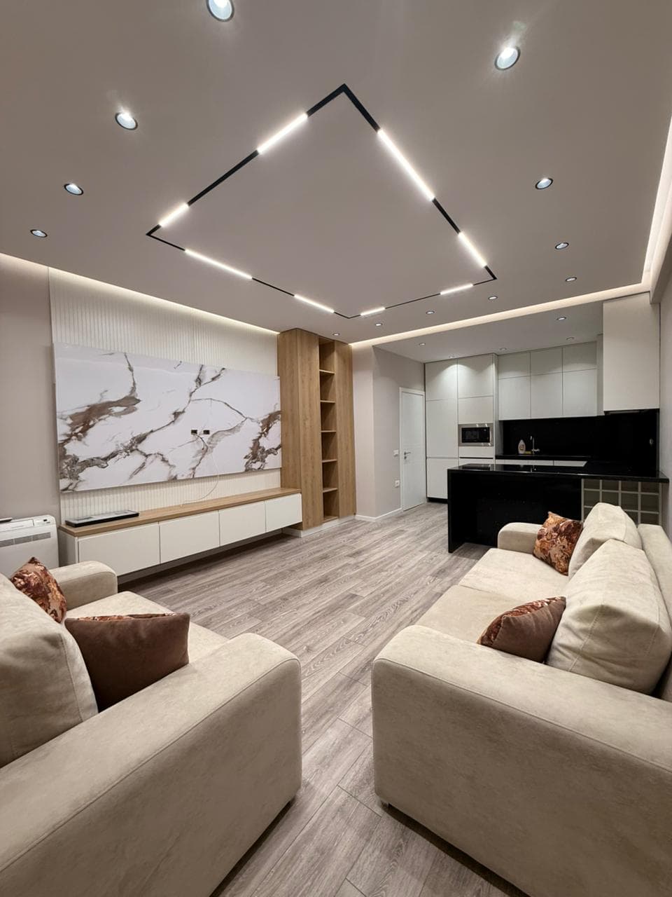 Apartament 1+1 Me Qira në Astir, Tiranë - 600€ | 70 m²