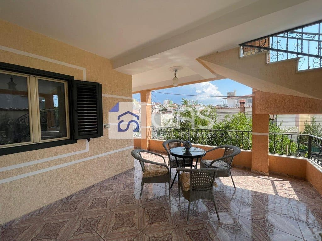 Jepet me qera Apartament 2+1 tregu elektrik 3