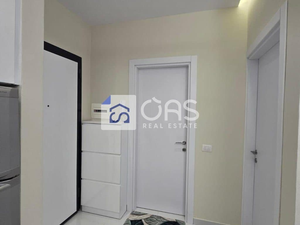 Jepet me qera Apartamenti 1+1 Univers City 3